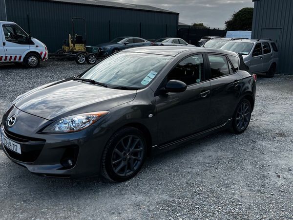 Mazda 3 Hatchback, Diesel, 2013, Grey