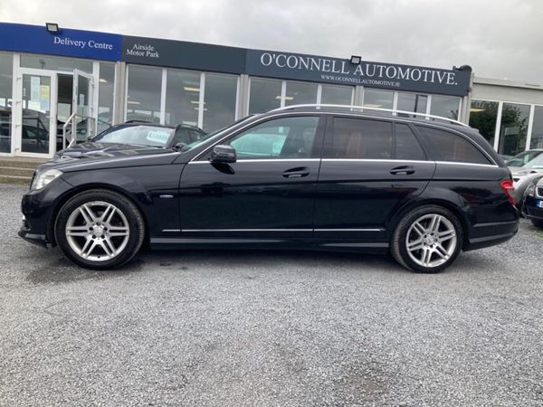 Mercedes-Benz C-Class Saloon, Diesel, 2010, Black