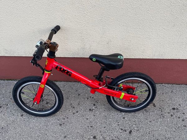 Frog balance bike second clearance hand