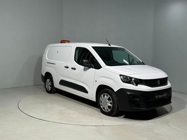 Peugeot Partner MPV, Diesel, 2020, White