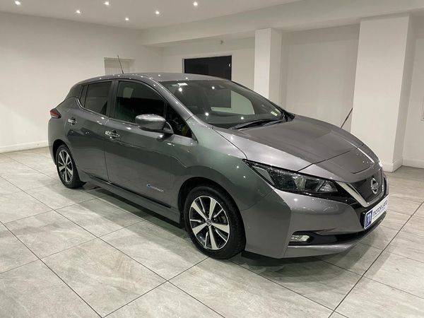 Nissan Leaf Hatchback, Electric, 2019, Grey