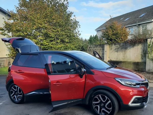 Renault Captur Hatchback, Diesel, 2018, Red