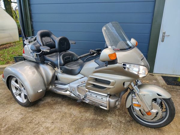 2000 deals goldwing trike