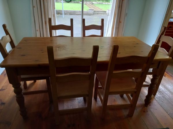 Solid oak deals farmhouse dining table