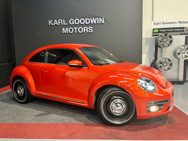 Volkswagen Beetle Hatchback, Petrol, 2016, Orange