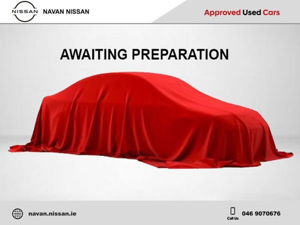 Nissan Qashqai MPV, Petrol, 2023, Red