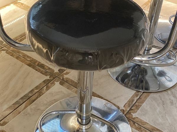 Bar stools 2025 for sale olx