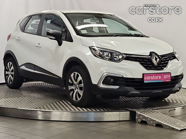 Renault Captur Hatchback, Petrol, 2019, White