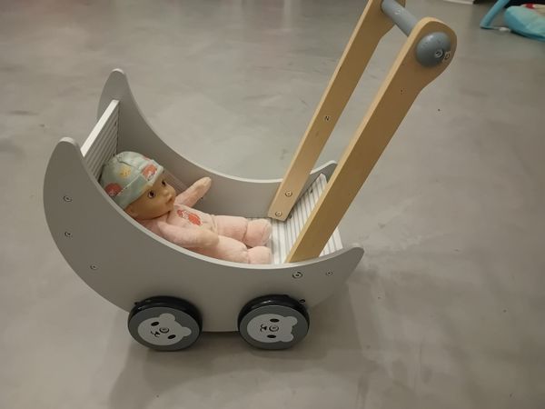 Moon 2024 doll pram