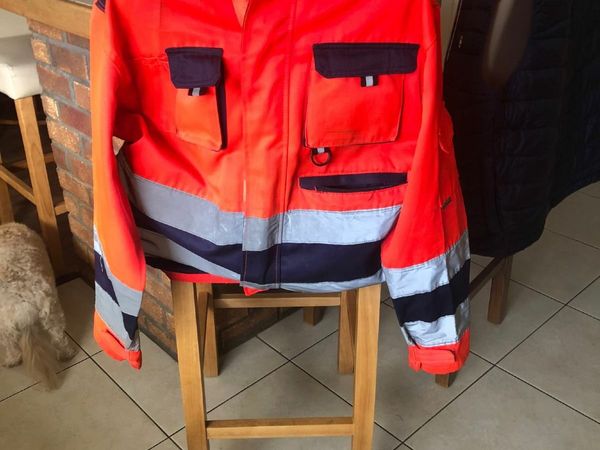 High visibility cycling outlet jackets ireland