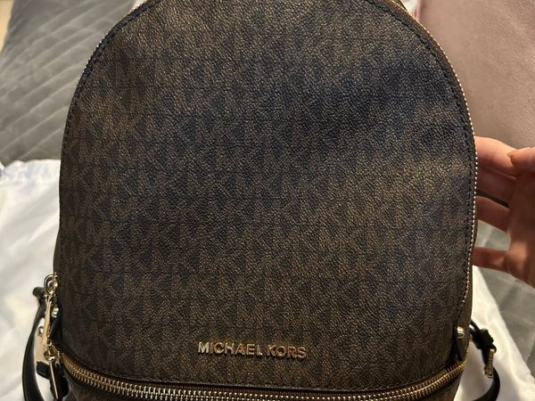 Michael Kors Ava bag for sale in Co. Clare for €70 on DoneDeal