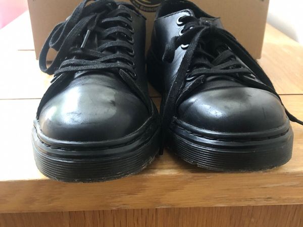 Dr best sale martens replicas