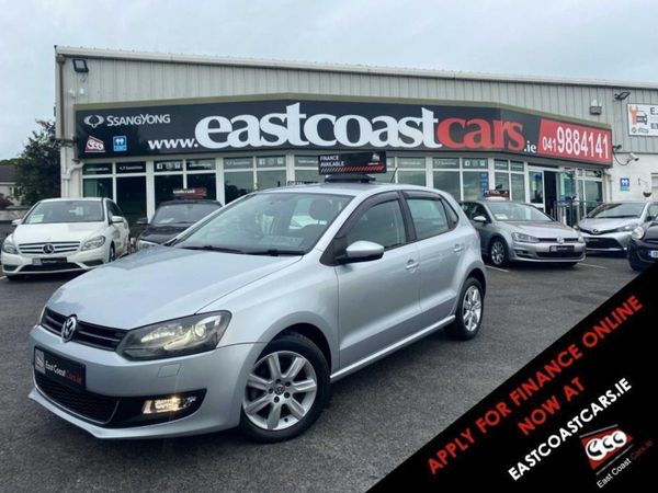 Volkswagen Polo Hatchback, Petrol, 2013, Silver