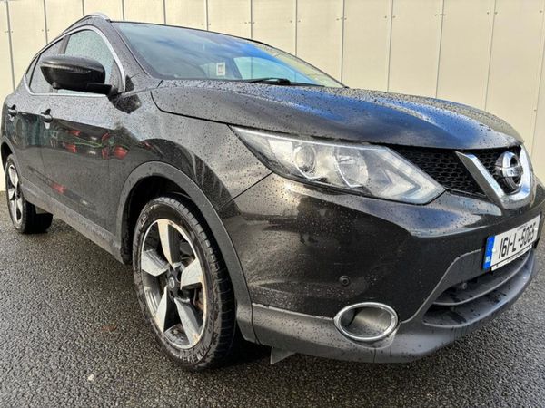 Nissan Qashqai Hatchback, Diesel, 2016, Black