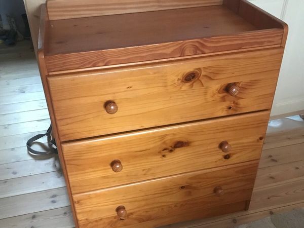 Mothercare chest of outlet drawers