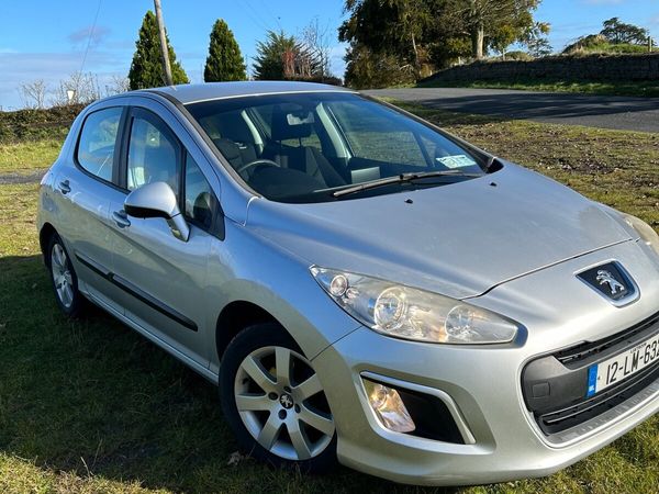 Peugeot 308 Hatchback, Diesel, 2012, Silver