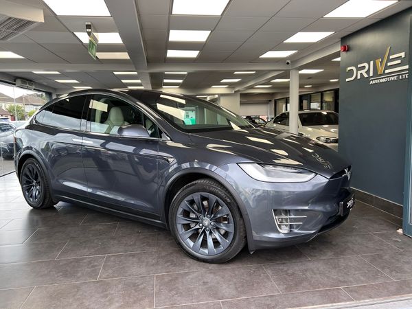 Tesla MODEL X MPV, Electric, 2018, Grey