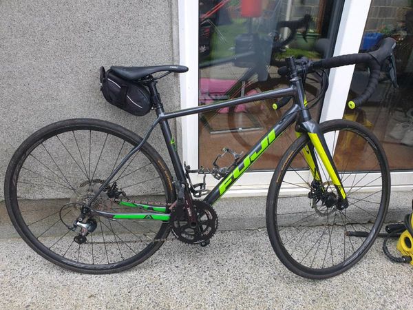 Fuji sportif 1.5 discount disc road bike 2018