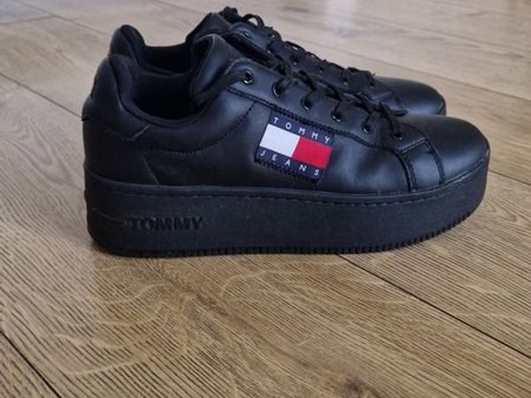 Tommy hilfiger clearance trainers ireland