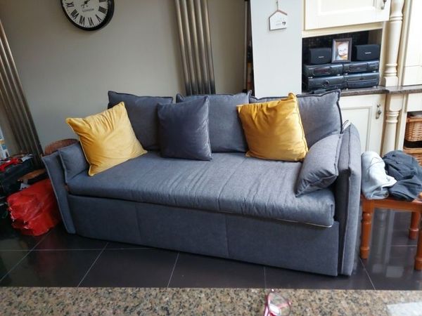 Sofa bed on sale done deal