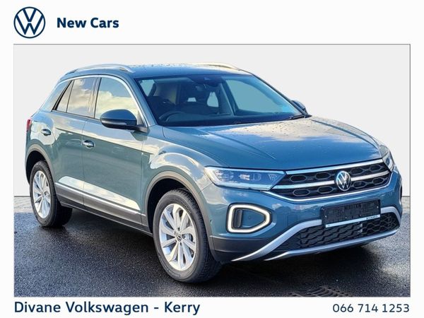 Volkswagen T-Roc SUV, Diesel, 2024, Blue