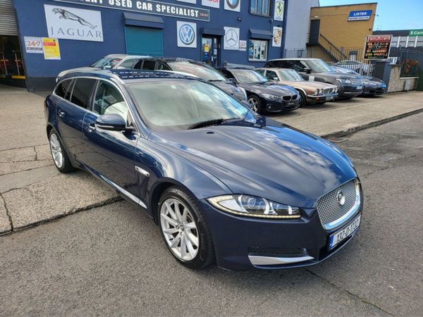 Jaguar XF Estate, Diesel, 2013, Blue