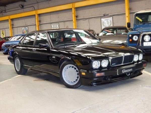 Jaguar XJ Saloon, Petrol, 1990, Black
