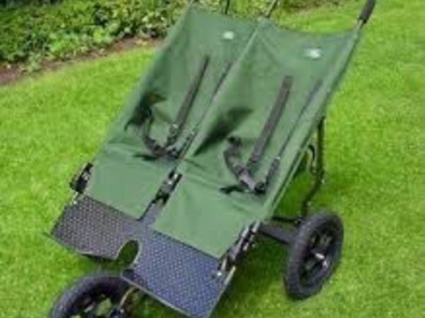 Twin buggy hotsell done deal