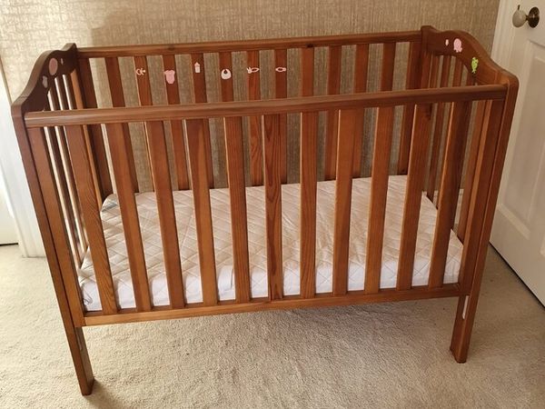Done deal baby cots sales