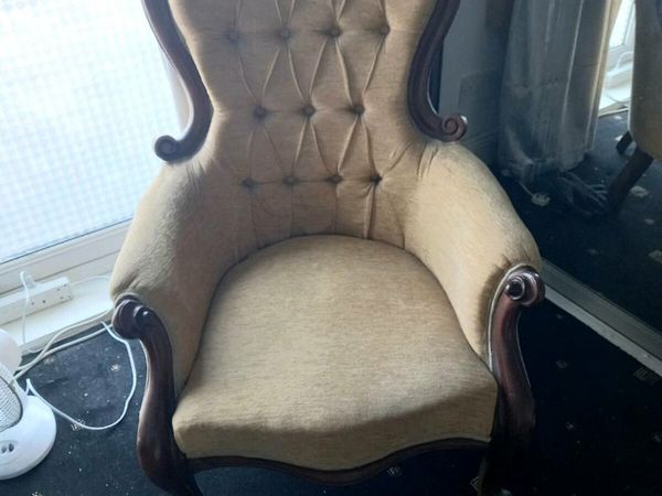 Donedeal armchair discount