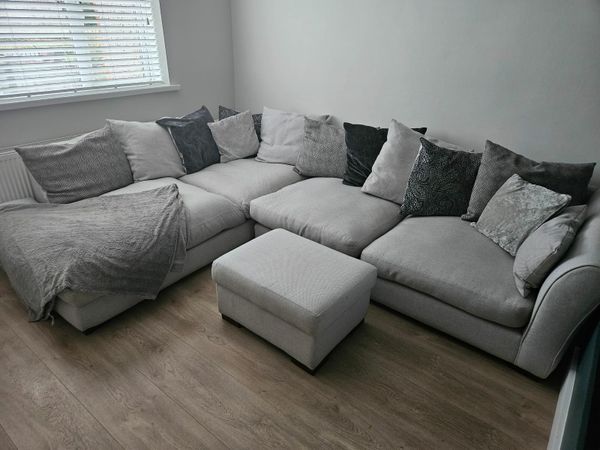 Ariana store sofa dfs