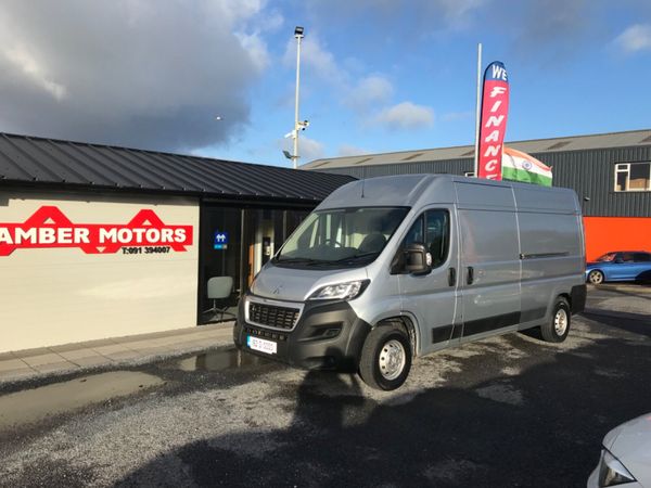 Peugeot Boxer Van, Diesel, 2018, Silver