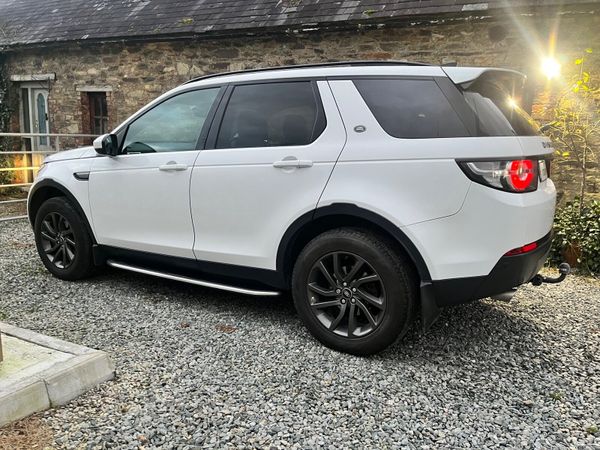 Land Rover Discovery Sport SUV, Diesel, 2017, White