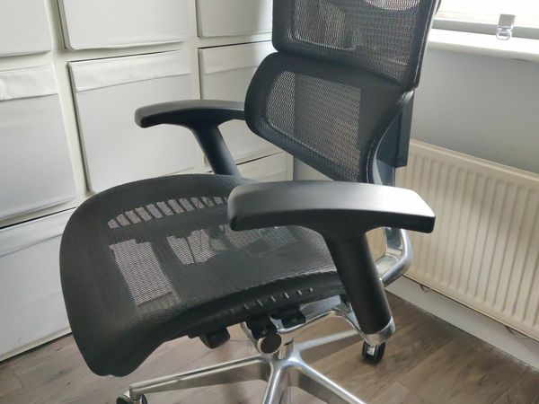 1500tf chair online