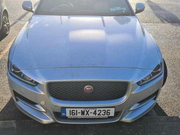 Jaguar XE Saloon, Diesel, 2016, Silver