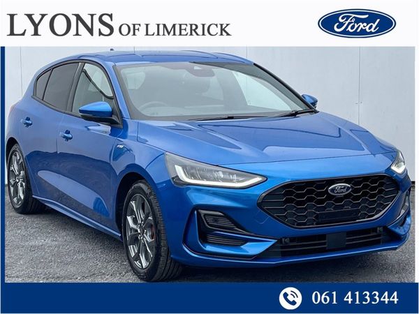 Ford Focus Hatchback, Petrol Hybrid, 2024, Blue