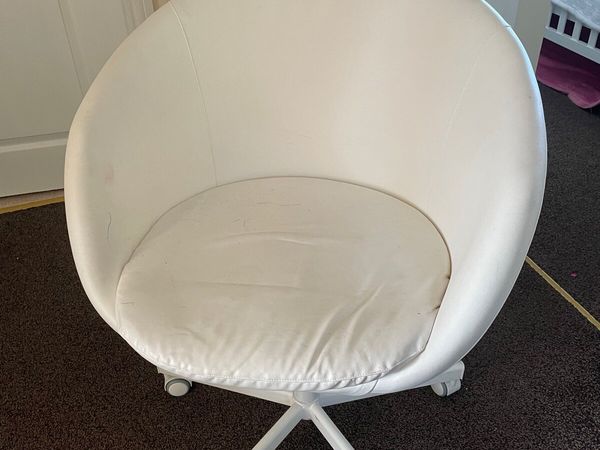 ikea white plastic chair 7 Home Office Ads For Sale in Ireland