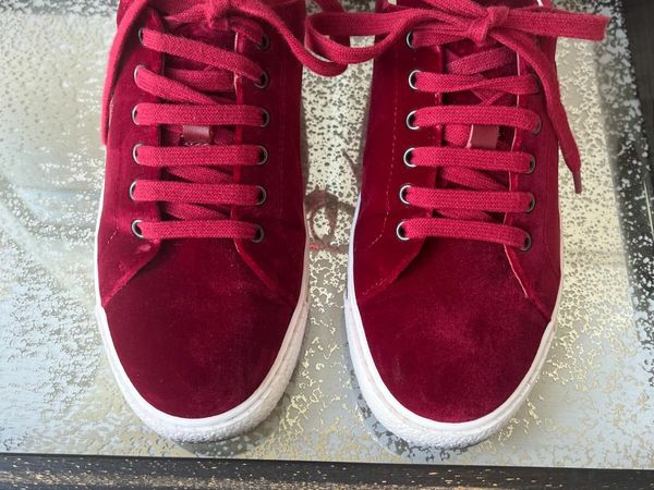 Anya hindmarch shop sneakers sale