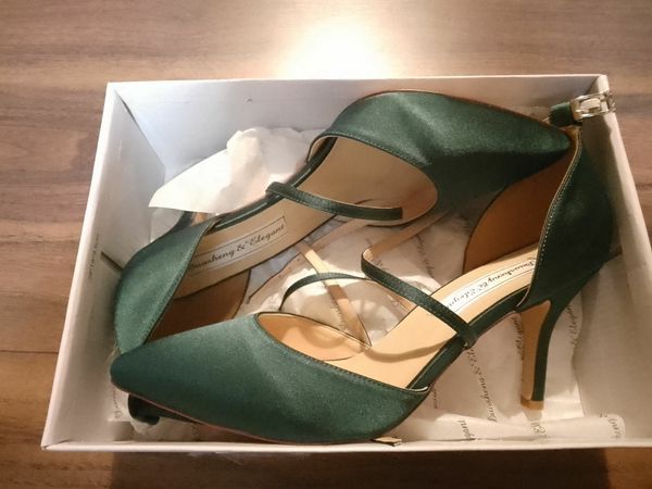 Emerald green hot sale shoes ireland