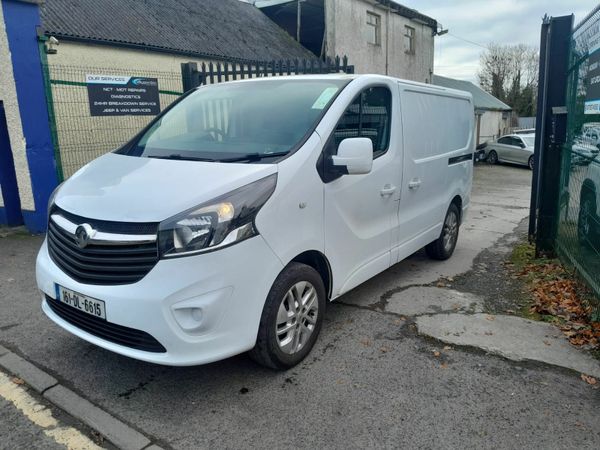 Vauxhall vivaro best sale biturbo for sale