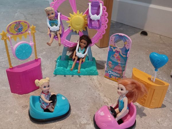 Barbie club chelsea best sale carnival and doll playset