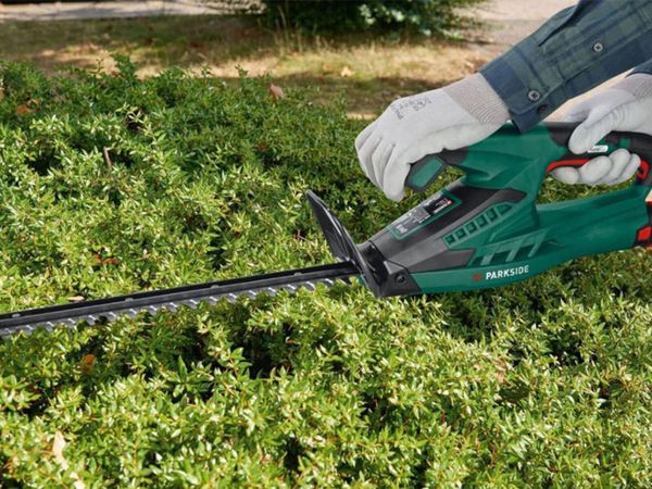 Parkside cordless deals hedge trimmer battery