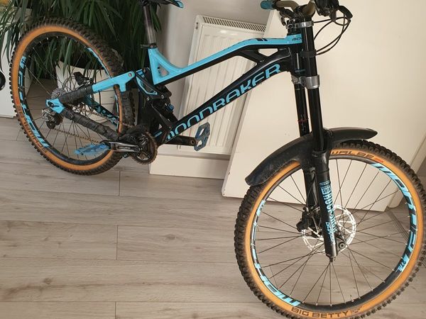 Mondraker summum for online sale