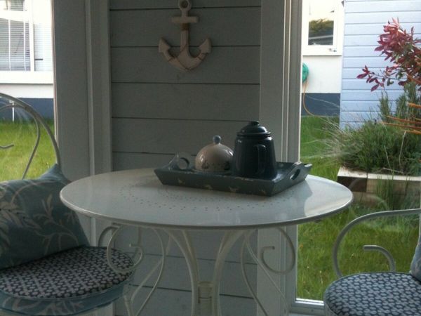 Small kitchen bistro table and chairs new arrivals