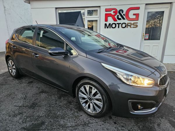 Kia Ceed Hatchback, Diesel, 2016, Silver