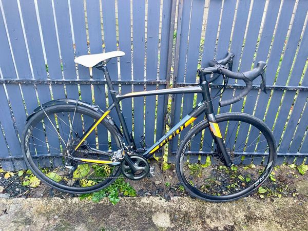 2019 giant contend store sl 2 disc