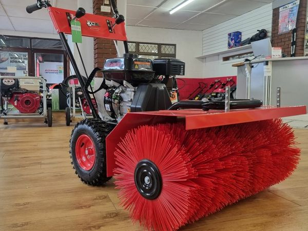 Victor Yard Sweeper 80cm 196cc Engine for sale in Co. Westmeath for € ...