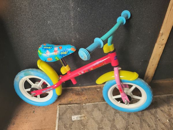 Smyths peppa pig 2024 balance bike