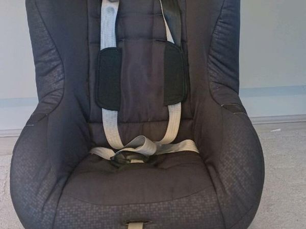 Britax romer clearance car seat halfords