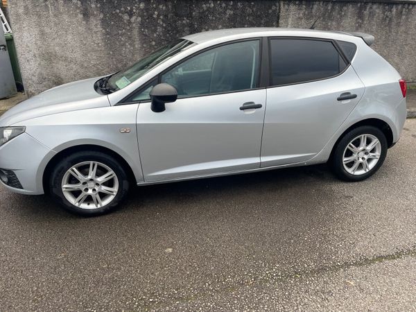 Seat ibiza 2025 1.4 tdi 2010